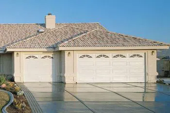 Master Garage Door Service Corona, CA 951-436-7146 - garage-gdr-17m