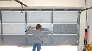 Master Garage Door Service Corona, CA 951-436-7146 - over-cont-gdr-17m